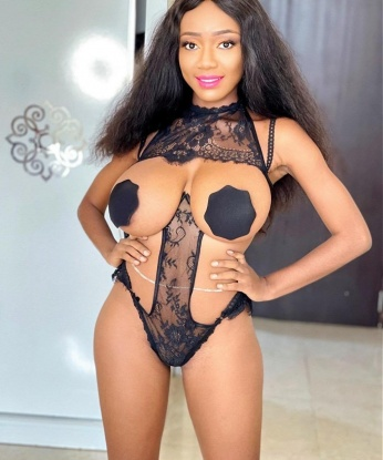 Опытная в искусстве удовольствия, я готова предоставить тебе незабываемые моменты нашей интимной встречи. Фото в моем профиле подтверждают мою привлекательность и соблазнительную фигуру. Живу в Москве, и готова окунуть тебя в океан удовольствия и расслабления. Мои услуги охватывают все твои сокровенные фантазии, и я гарантирую тебе полное удовлетворение. Мои клиенты оставляют положительные отзывы о моих навыках и стильной внешности. Разреши мне стать твоей личной принцессой роскоши и наслаждения 😘💋 9256, 21 год